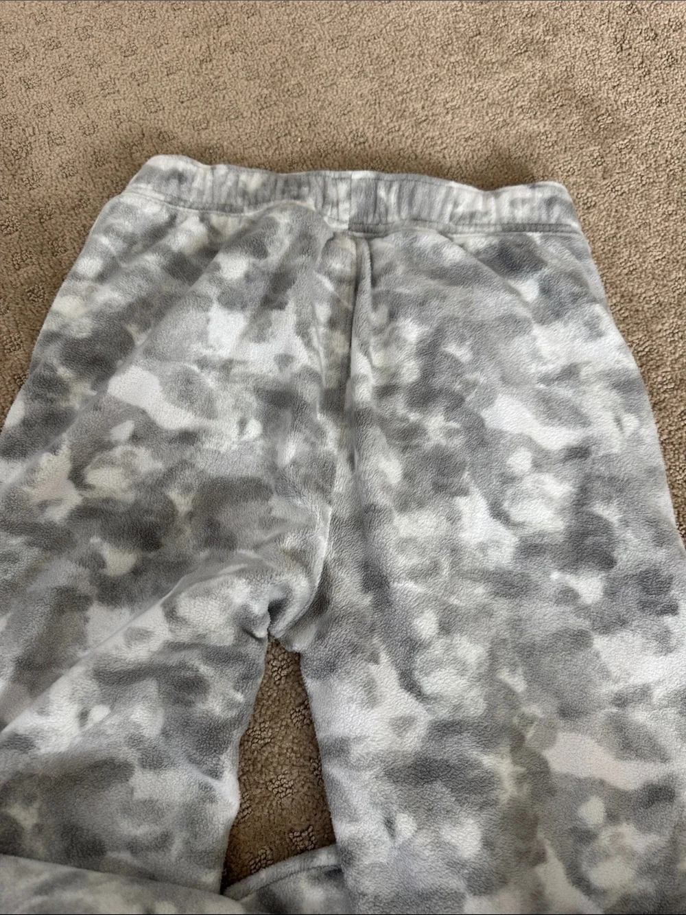 Old navy boys pull on gray camo fleece pants